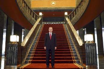 Self-styled 'Sultan' Erdogan in his Palace