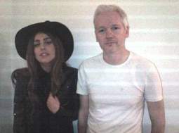 Lady Gaga and Assange pose together